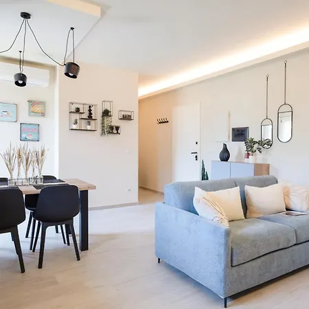Lulu' House -